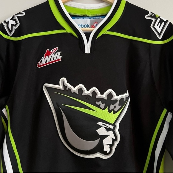 REEBOK RARE Official Edmonton Oil Kings Black, White, Lime WHL Hockey Jersey - Picture 3 of 3